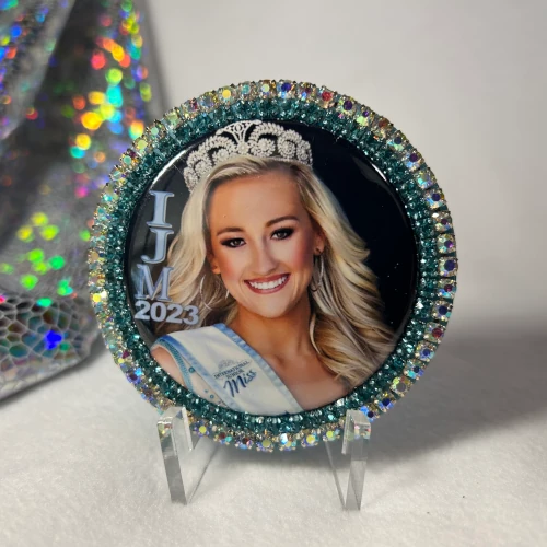 Handcrafted Photograph Brooch IJM - Image 3